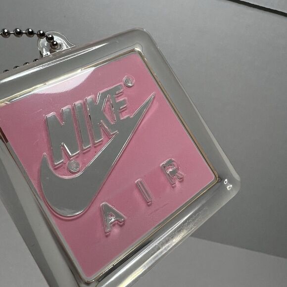 Nike Air Pink Vintage Keychain Hang Tag Plastic Swoosh Collectible - Picture 6 of 6